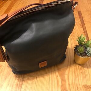 Dooney & Bourke Dark Green Tote Leather Strap & Tassel Large Shoulder Bag